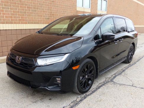 Used 2025 Honda Odyssey Sport-L image 9