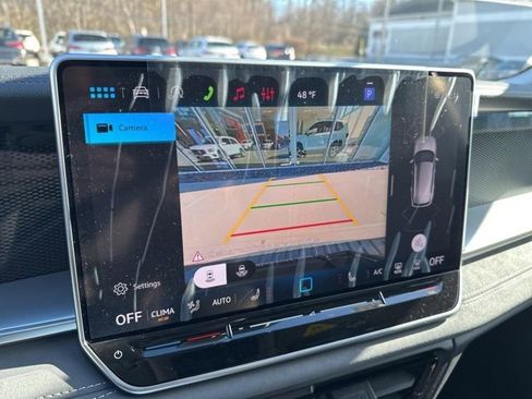 New 2026 Volkswagen Tiguan SE AWD/4WD image 18