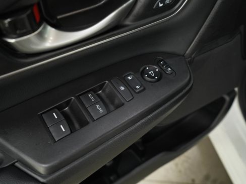 Used 2019 Honda CR-V EX-L image 20