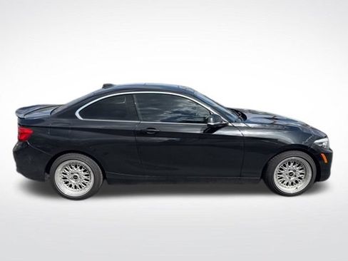 Used 2018 BMW 230i xDrive Coupe AWD/4WD image 2