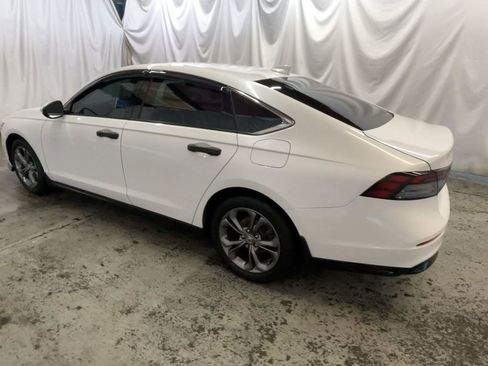 Used 2023 Honda Accord EX-L image 9