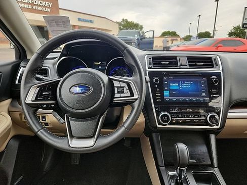 Used 2019 Subaru Outback 2.5i Limited w/ Protection Package #1 AWD/4WD image 12