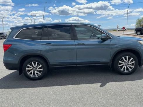 Used 2019 Honda Pilot EX image 9
