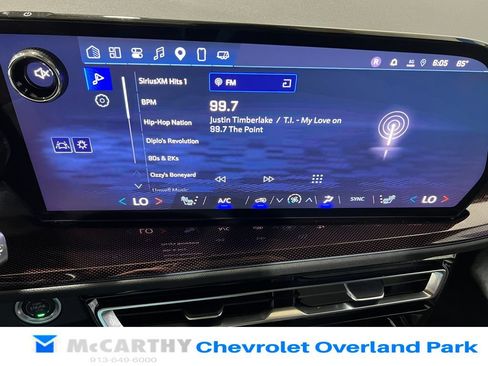 Used 2025 Chevrolet Traverse Z71 w/ Enhanced Driving Package AWD/4WD image 19