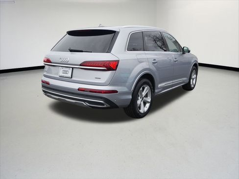 Certified 2022 Audi Q7 2.0T Premium w/ Convenience Package image 5