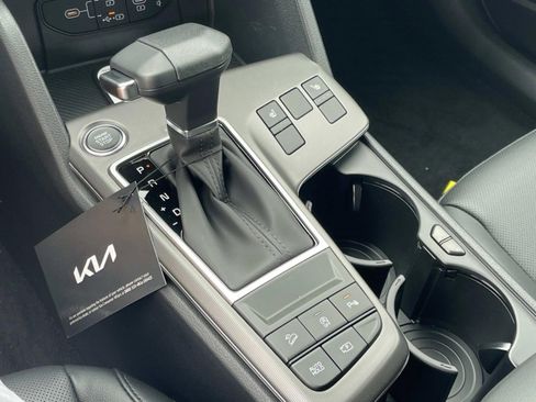 New 2026 Kia Sportage EX image 30