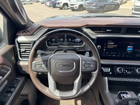 Used 2023 GMC Sierra 1500 Denali image 16