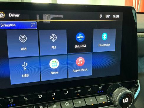 Used 2026 Chevrolet Colorado ZR2 w/ Technology Package image 40