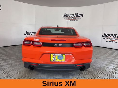 Used 2019 Chevrolet Camaro LT w/ Technology Package image 7