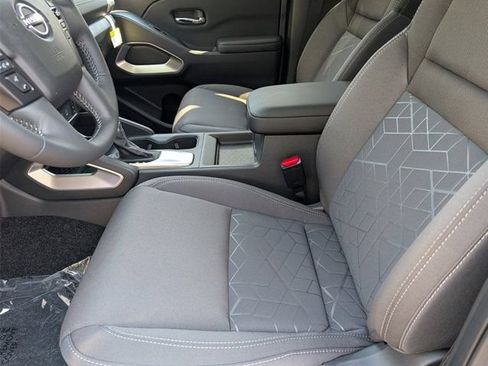 New 2026 Nissan Frontier SV w/ SV Convenience Package RWD image 10