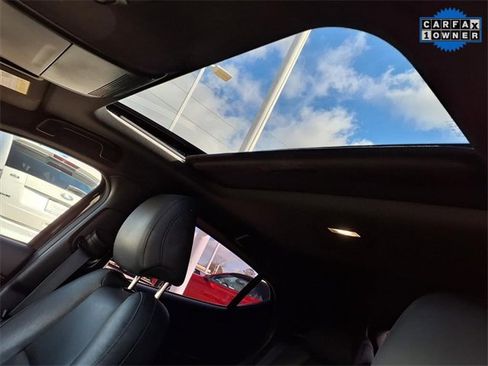 Used 2023 MAZDA MAZDA3 s image 13