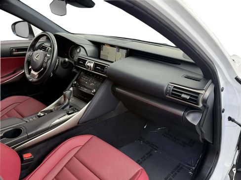 Used 2018 Lexus IS 300 F Sport image 11