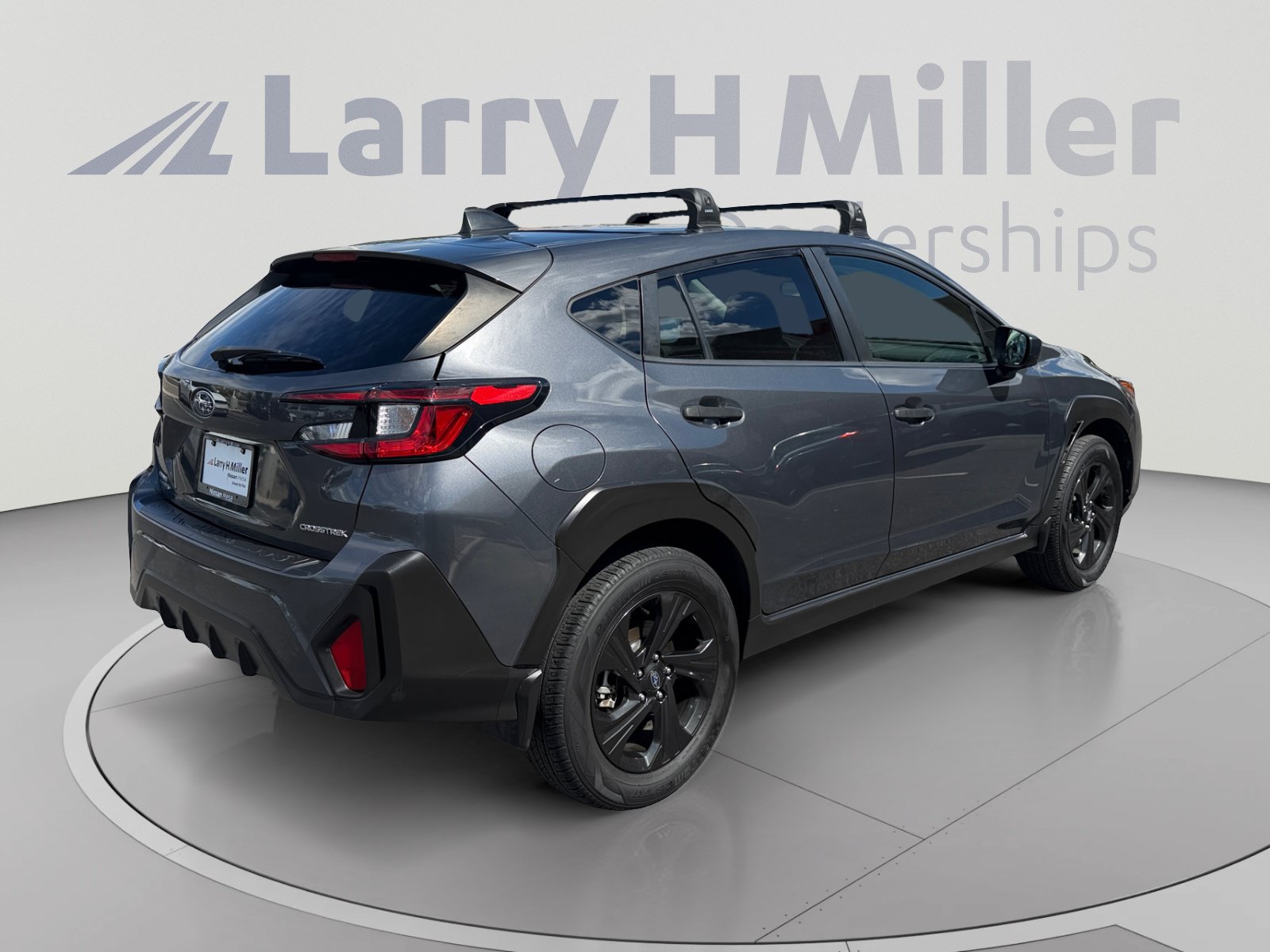 Used 2024 Subaru Crosstrek 2.0i AWD/4WD image 5