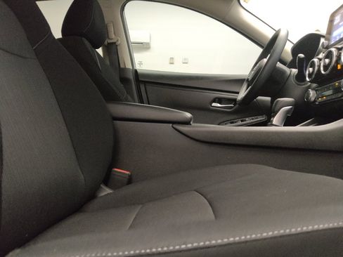 Used 2023 Nissan Sentra SV FWD image 21