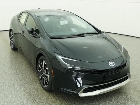 New 2026 Toyota Prius Plug-In Hybrid FWD image 14