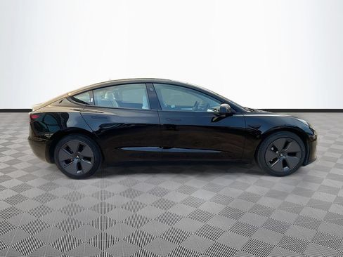 Used 2021 Tesla Model 3 Standard Range Plus RWD image 8