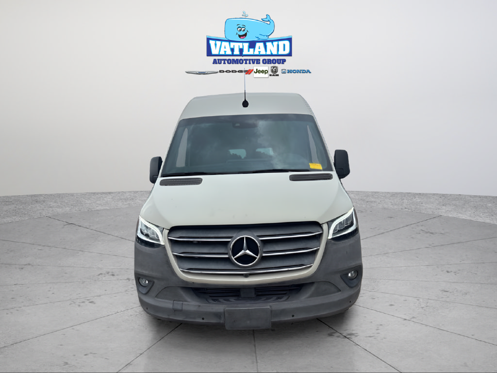 Used 2020 Mercedes-Benz Sprinter 2500 image 29