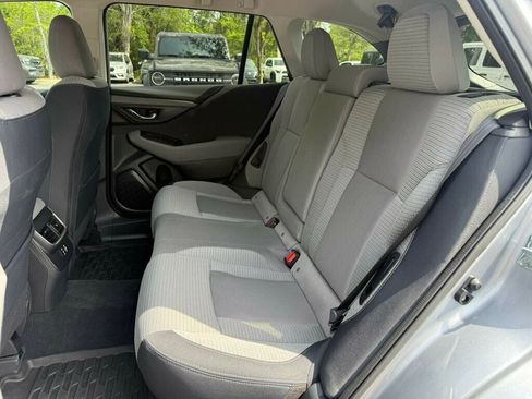 Used 2025 Subaru Outback Premium w/ Popular Package #1A AWD/4WD image 7