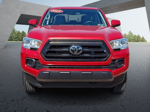 Used 2023 Toyota Tacoma SR AWD/4WD image 2