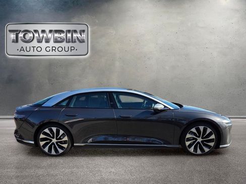 Used 2023 Lucid Air Grand Touring AWD/4WD image 3