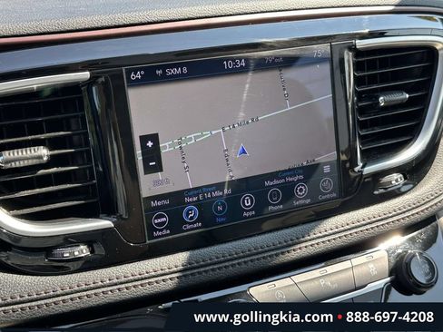 Used 2020 Chrysler Pacifica Limited FWD image 23