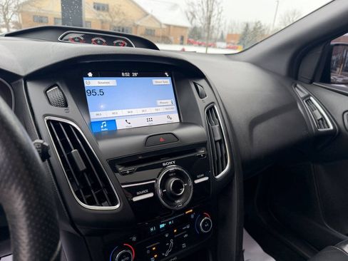 Used 2016 Ford Focus ST w/ Equipment Group 401A image 15