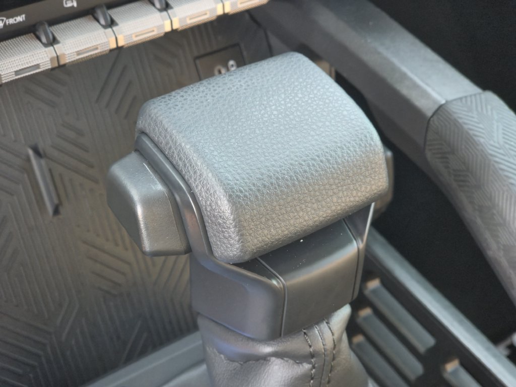 Used 2026 Toyota Tacoma SR5 AWD/4WD image 20