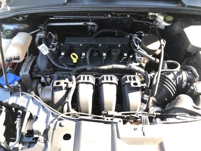 Used 2016 Ford Focus SE w/ Equipment Group 201A FWD image 19