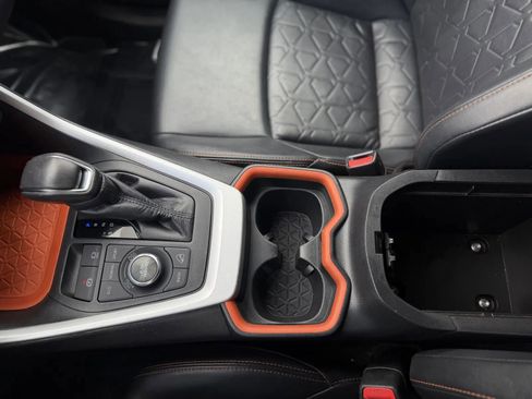 Used 2020 Toyota RAV4 Adventure image 37