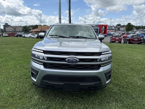 Used 2022 Ford Expedition Max XLT AWD/4WD image 16
