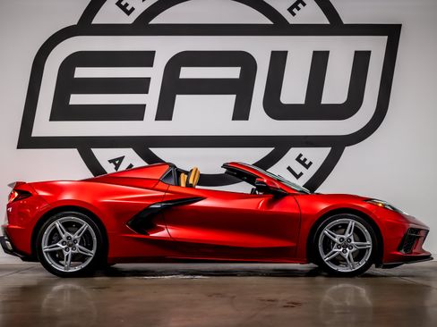 Used 2022 Chevrolet Corvette Stingray Preferred Conv w/ 2LT RWD image 8