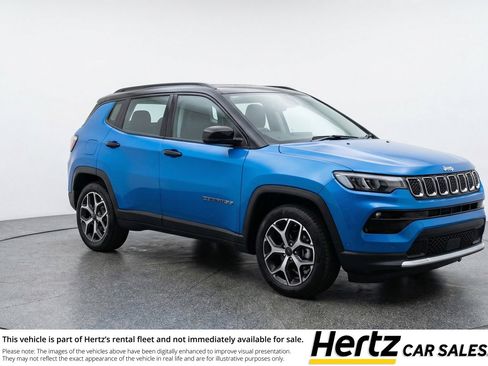 Used 2025 Jeep Compass Limited AWD/4WD image 1
