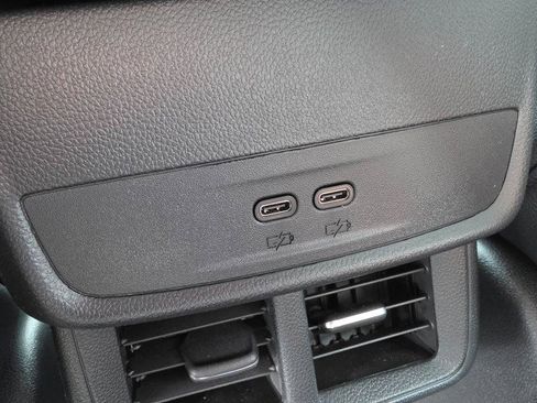 New 2026 Chevrolet Equinox LT image 23