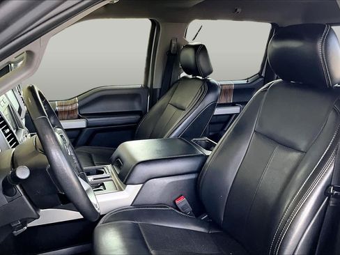 Used 2019 Ford F150 Lariat AWD/4WD image 8