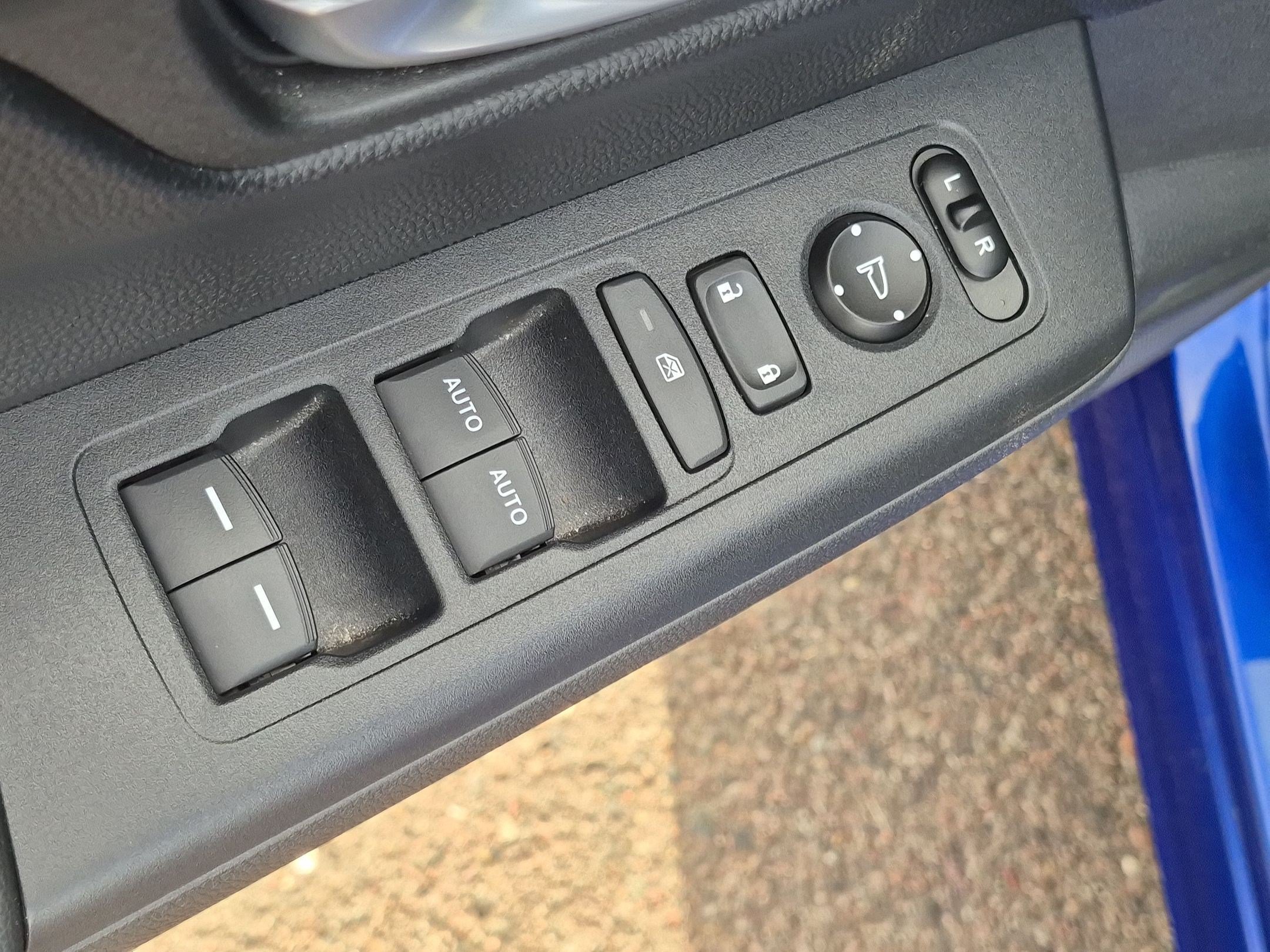Used 2023 Honda CR-V Sport image 12