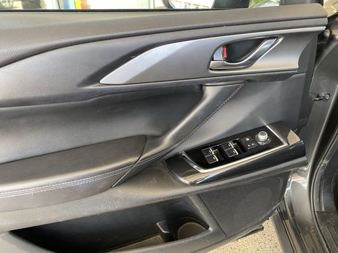 Used 2019 MAZDA CX-9 Touring AWD/4WD image 11