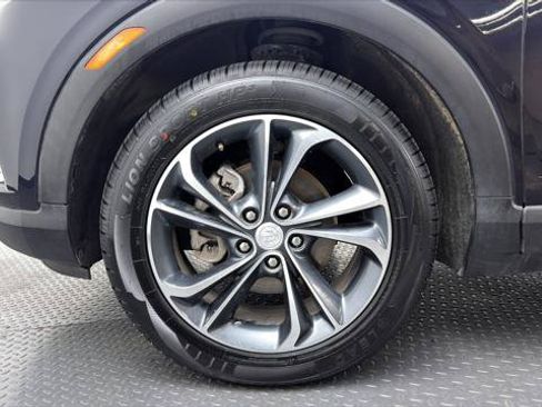 Used 2020 Buick Encore GX Select FWD image 34