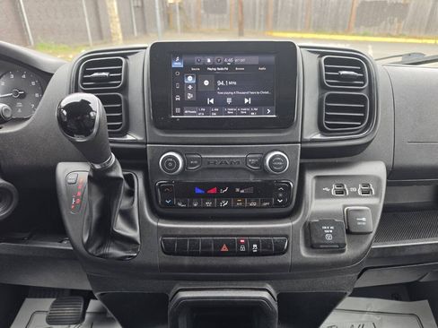 Used 2022 RAM ProMaster 3500 w/ Interior LED Lighting Group FWD image 14