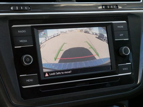 Used 2024 Volkswagen Tiguan S AWD/4WD image 28
