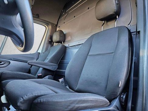 Used 2023 Mercedes-Benz Sprinter 2500 image 11