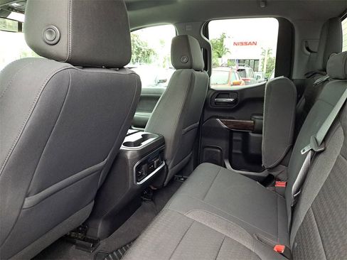 Used 2019 GMC Sierra 1500 Elevation w/ Elevation Value Package image 8