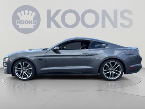 Used 2022 Ford Mustang GT Premium w/ Equipment Group 401A RWD image 2
