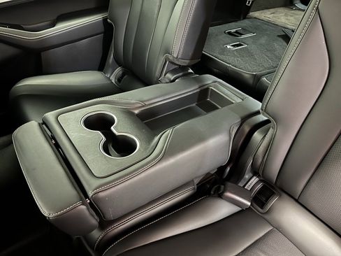 Used 2024 Acura MDX SH-AWD w/ Technology Package image 15