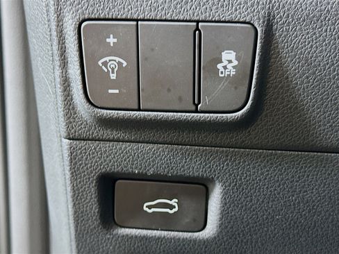 Used 2025 Kia K5 LXS image 17