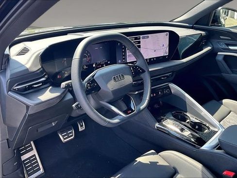 New 2026 Audi SQ5 Premium Plus AWD/4WD image 6