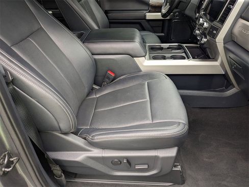 Used 2022 Ford F250 Lariat w/ Lariat Ultimate Package image 22