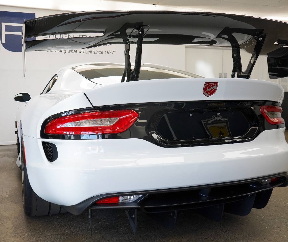 Used 2017 Dodge Viper GTC w/ ACR Package RWD image 39