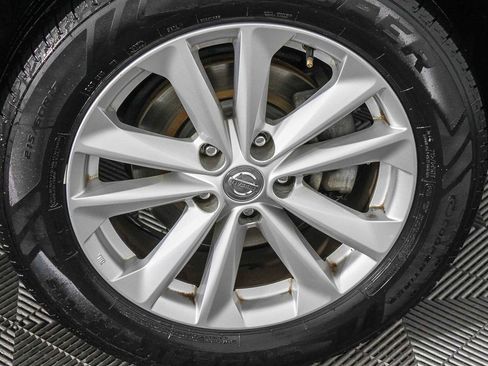 Used 2018 Nissan Rogue Sport S w/ S Appearance Package image 12