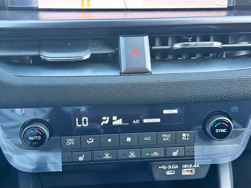 New 2026 Subaru Outback Premium image 18