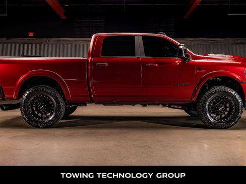 Used 2024 RAM 2500 Laramie w/ Night Edition image 10
